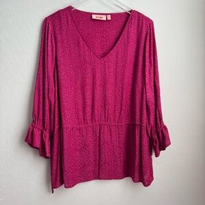 EVRI Pink Leopard V Neck Blouse 1X